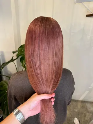 ロング カラー peakshair所属・艶々になる髪質改善 𝒀𝑼𝑻𝑶のヘアスタイル