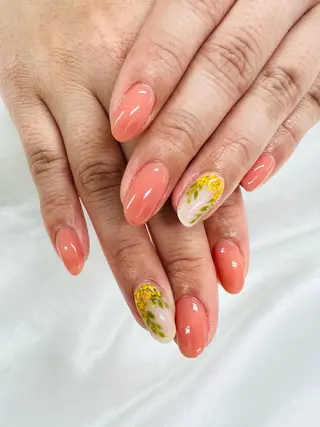 ネイル ユリシスネイル 担当近藤のネイルデザイン