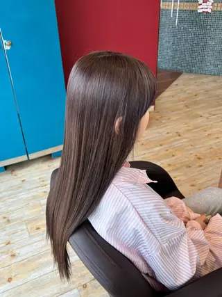 ロング カラー 清水 紗彩のヘアスタイル