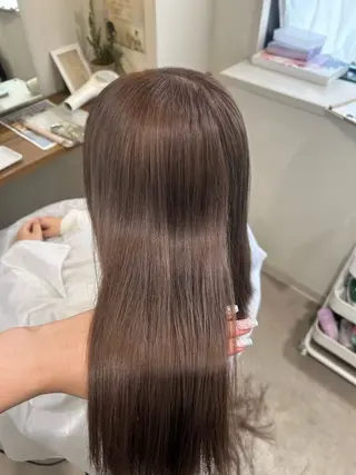 ロング カラー shu ブラウンピンクカラーのヘアスタイル