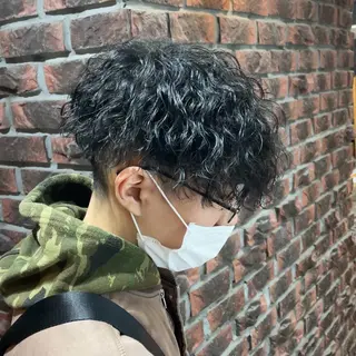 ショート パーマ メンズ メンズカラー/ バレイヤージュ/聖斗のヘアスタイル