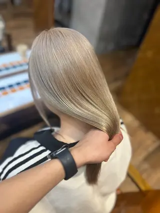 ロング カラー 💖カラー/ブリーチ 💖あつやのヘアスタイル