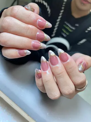 ネイル Flowerネイルサロン所属・. yukiのネイルデザイン