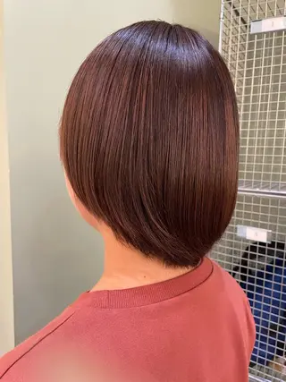 ショート カラー 中井 菜々香のヘアスタイル