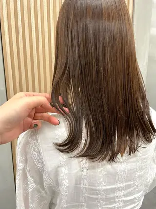セミロング くどうももか 浦和　ショート　ボブのヘアスタイル