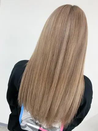 ロング 🥇近藤 恭輔🥇 Recharme新保のヘアスタイル