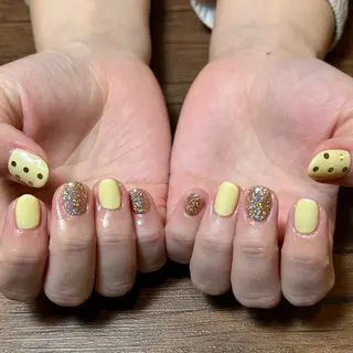 ネイル HENRIETTA NAILSALONのネイルデザイン