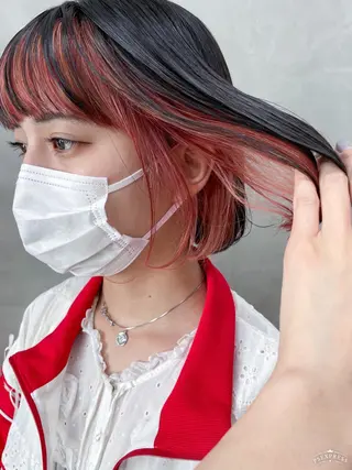 ショート nuu所属・💜ショート💜 ウルフ、ボブ二色亜美のヘアスタイル