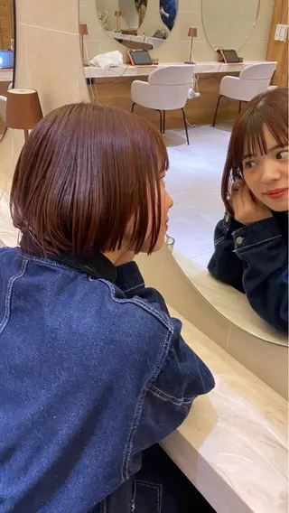 ショート カラー yiye aoyama所属・表参道yiye うららのヘアスタイル