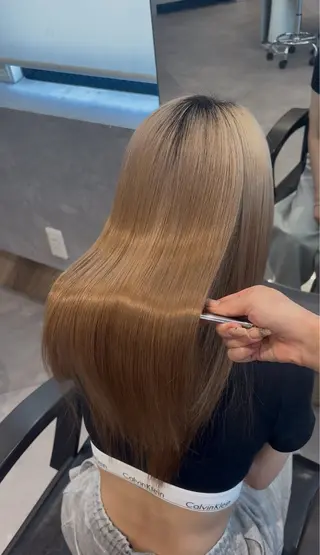 ロング RAF TOKYO 浜松所属・岡本 菜実のヘアスタイル