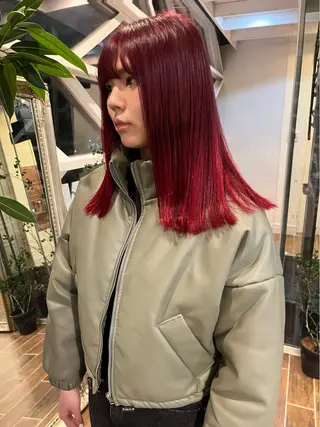 セミロング カラー 松野 心音のヘアスタイル