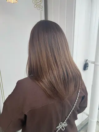 セミロング FILM by lucia所属・MIKU カットモデル募集のヘアスタイル