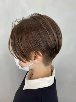 ショート カラー MUK ムクのヘアスタイル