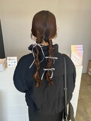 ロング ヘアアレンジ 🪞Unge チヒロ 女性限定のヘアスタイル