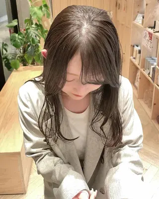 ロング 似合わせ/透明感 /レイヤー/りほ🤍のヘアスタイル