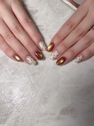 ネイル Nailsalon PINO所属・村元 唯依のネイルデザイン