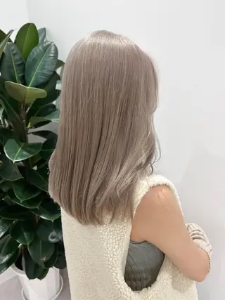 ミディアム ally hairsalon所属・Emi .のヘアスタイル
