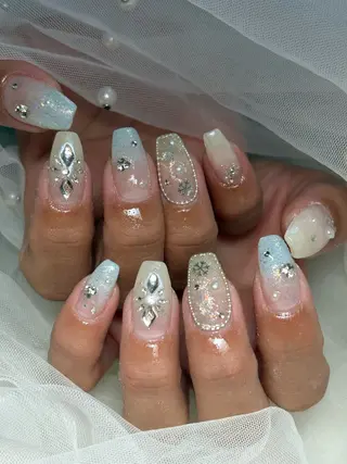 ネイル ✴︎ Delightのネイルデザイン