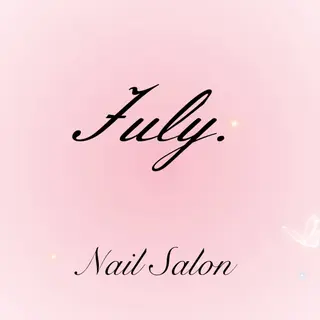 July nail salon所属・July.nail ジュライ　ネイルのネイルデザイン