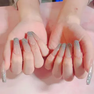 ネイル パラジェル/オフ無料 💅Rioのネイルデザイン