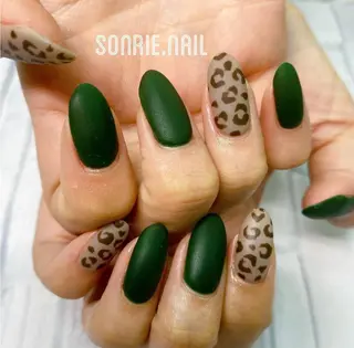 ミディアム カラー パーマ ヘアアレンジ メンズ ネイル マツエク・マツパ 美容室 ソンリエのヘアスタイル