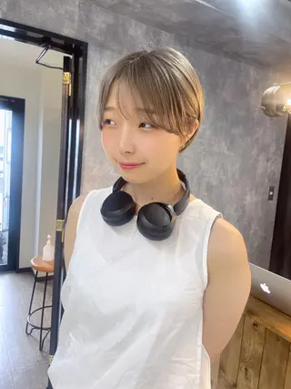 ショート カラー 宮城 ほのかのヘアスタイル