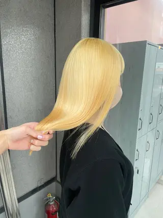 セミロング ❄️💛エクステ ブリーチ❄️yukiのヘアスタイル