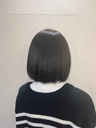 カラー G.O.A.T hair所属・Karen ✂︎GOAThairのヘアスタイル