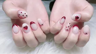 ネイル AngelChris ビューティーサロンのネイルデザイン