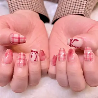 ネイル nail salon e'mu💐のネイルデザイン