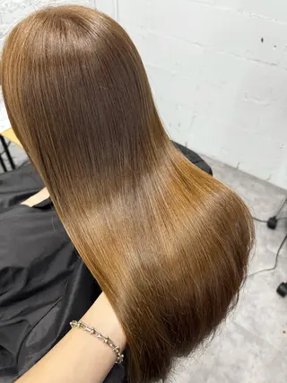 ロング カットカラー🩷 五島桜樫のヘアスタイル