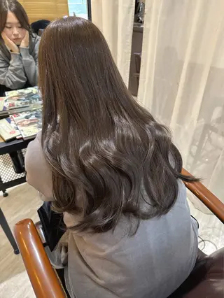 ロング カラー 美髪✨艶髪✨髪質改善 カラー特化❣大石優奈のヘアスタイル
