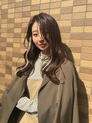 ロング 伊藤 綾のヘアスタイル