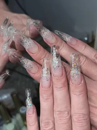 ネイル NES NAIL所属・さゆり￤推しキャラ ￤ロングネイル🩷のネイルデザイン