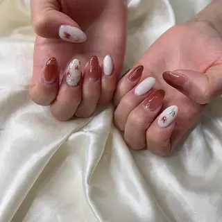 ネイル 西岡 杏のネイルデザイン