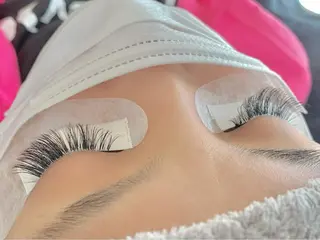 マツエク・マツパ salonLADYSTYLE所属・稲嶺 美華のエステ・リラクイメージ