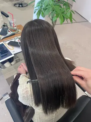 セミロング カラー 吉田 美優のヘアスタイル