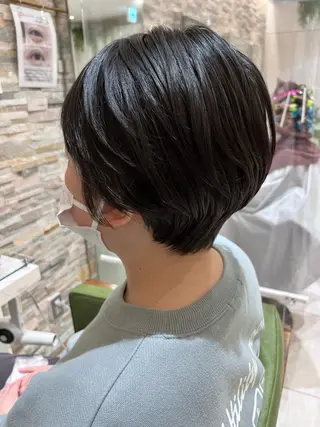 ショート カラー 高橋友里亜 /フリーランスのヘアスタイル