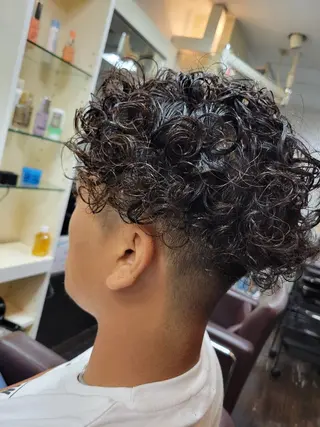 ショート 遠藤 史秋のヘアスタイル