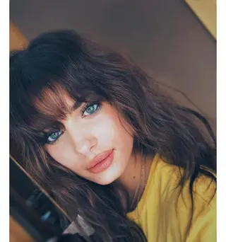 ミディアム sand&rose所属・逗子、パーマスタイル ナオイカイラのヘアスタイル