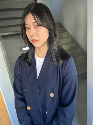 ミディアム カラー パーマ ヘアアレンジ 髪と音処　マトぺ所属・デザインカラー/ボブ ブリーチカラー/ユリのヘアスタイル