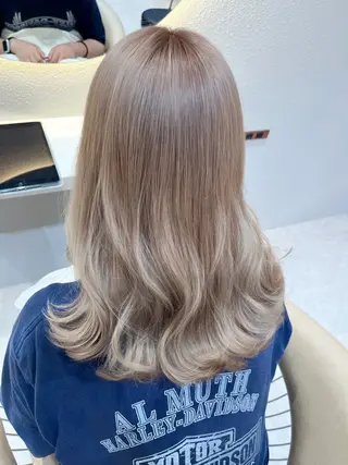 セミロング カラー 透明感カラー🤎 中川智帆のヘアスタイル