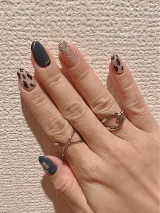 ネイル 🌙都岡 ムーンネイルのネイルデザイン