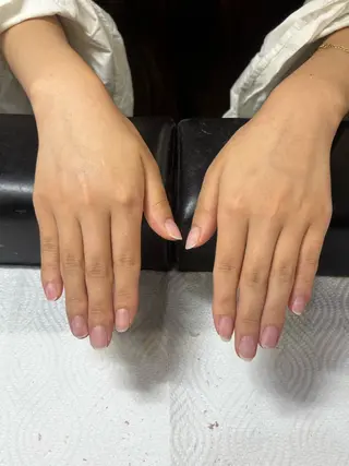 ネイル 𝑴𝑶𝑵𝑬 オフモデル募集中のネイルデザイン
