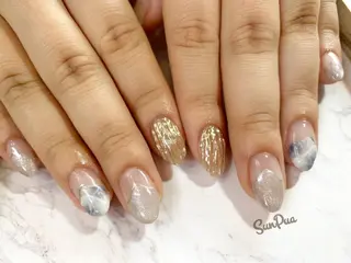 ネイル @.Freestyle 【フリースタイル】所属・根本 奈美のネイルデザイン