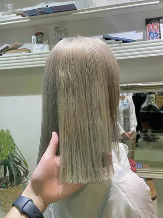 カラー 森田翔斗 顔周りレイヤーのヘアスタイル