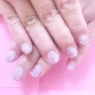 ネイル 梅島のネイル屋さん所属・梅島の ネイル屋さんのネイルデザイン