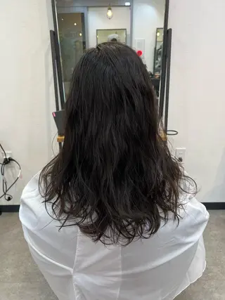 ロング パーマ DEST所属・吉野 瑳桜のヘアスタイル