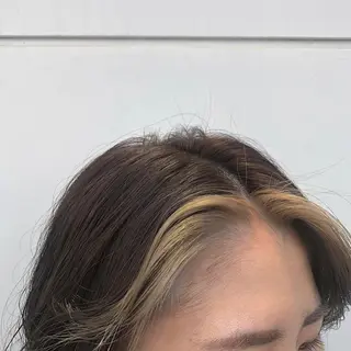 ミディアム カラー カトウ ユウカのヘアスタイル