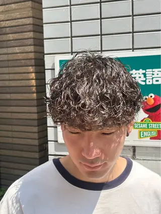 パーマ メンズ メンズ特化✨️ 韓国風パーマ🔥一八のヘアスタイル